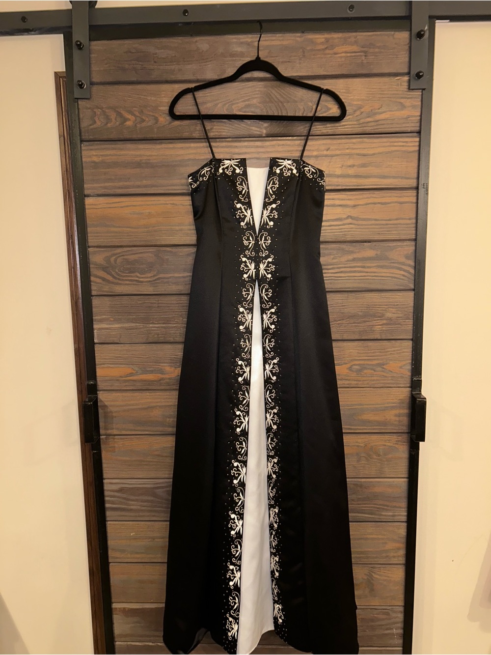Niki Lavis Black Gown with White Embroidered Center